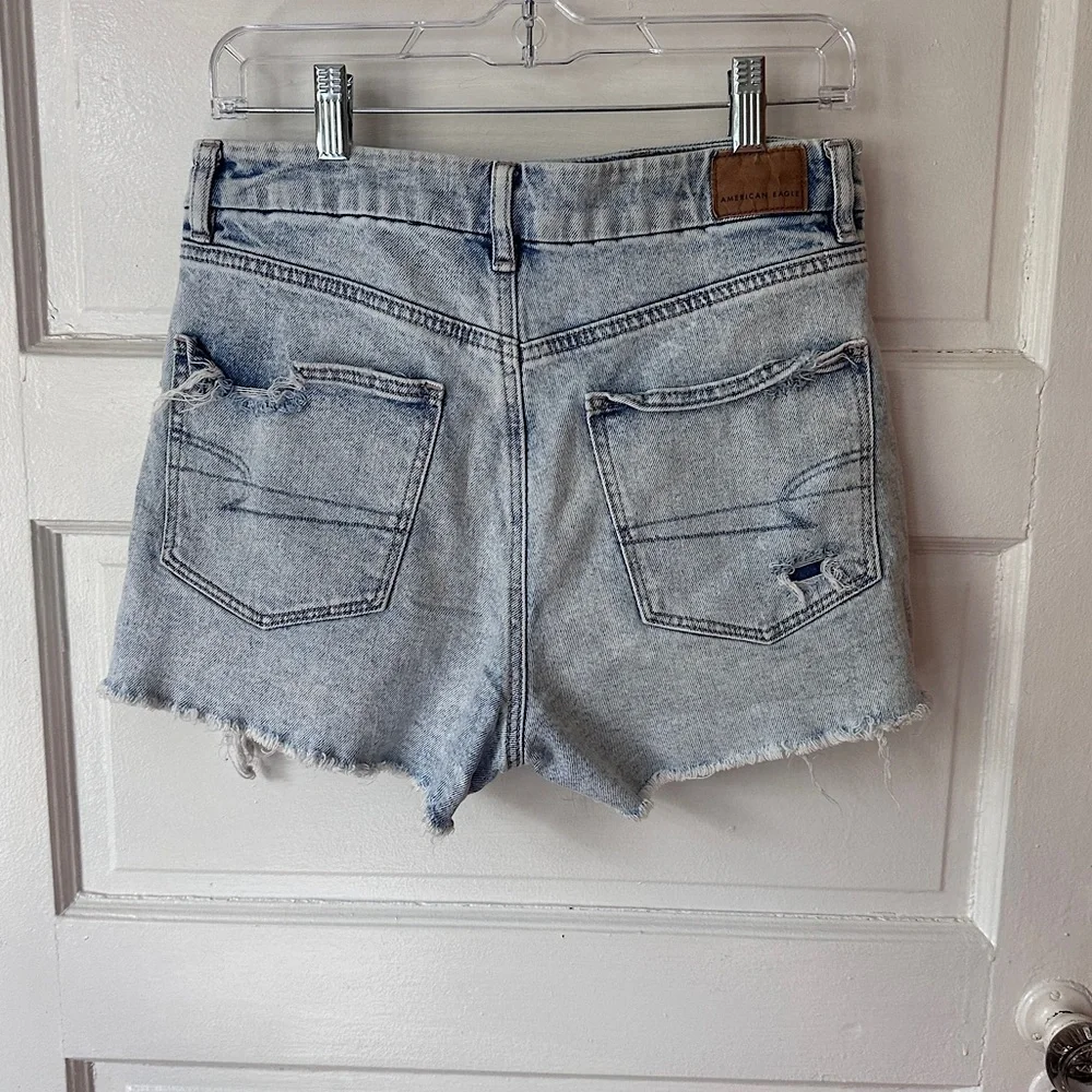 American Eagle Strigid Distressed Denim Jean Shorts Cut Off High Rise Stretch 8 - Picture 4 of 15